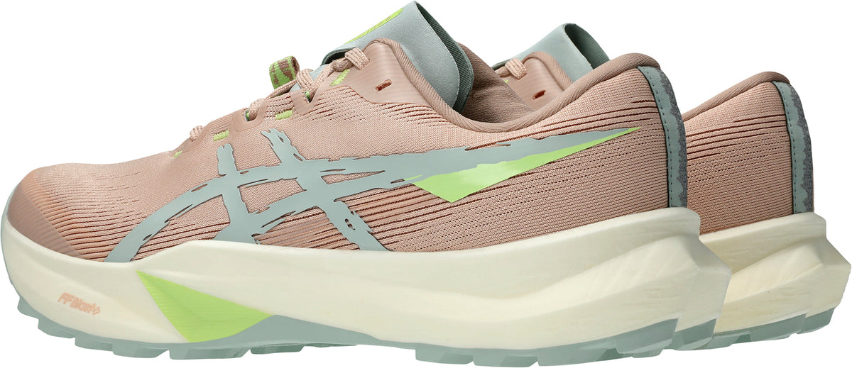 Women's Fuji Lite 6 Trail Running Shoes - Pink
