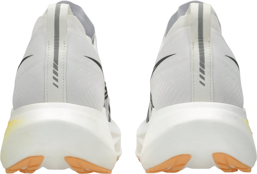 MegaBlast Road Running Shoes - White