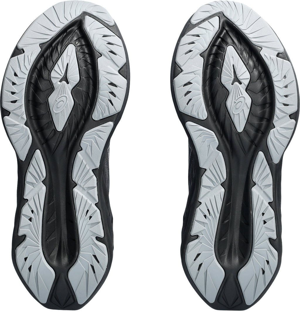 Women's NovaBlast 4 Road Running Shoes - Black