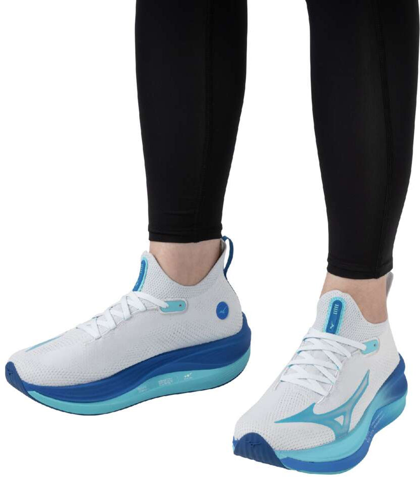 Women's Neo Vista Road Running Shoes - White